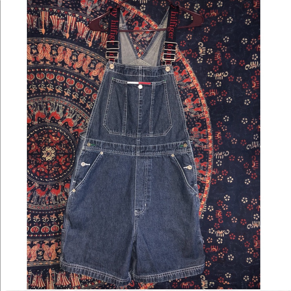 💛Tommy Hilfiger overall shorts